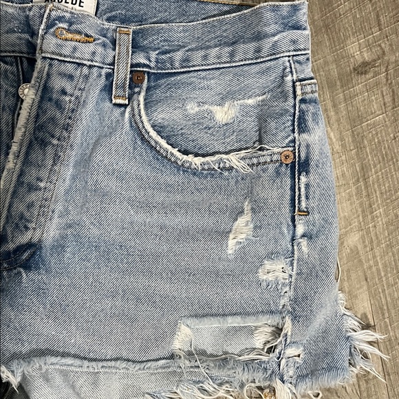 Agolde Light Wash Distressed Denim Cutoff Shorts - Picture 5 of 10